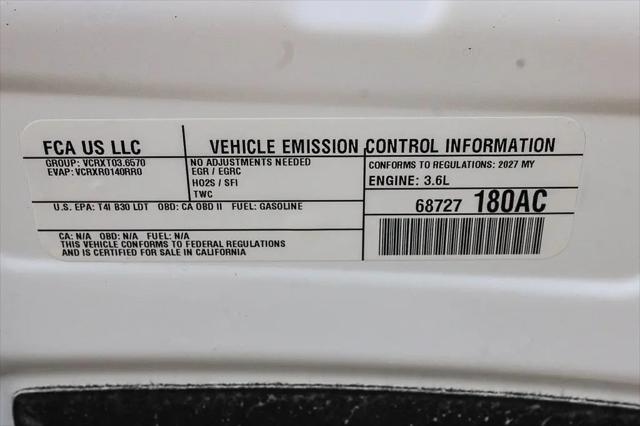 2027 Chrysler Pacifica Select