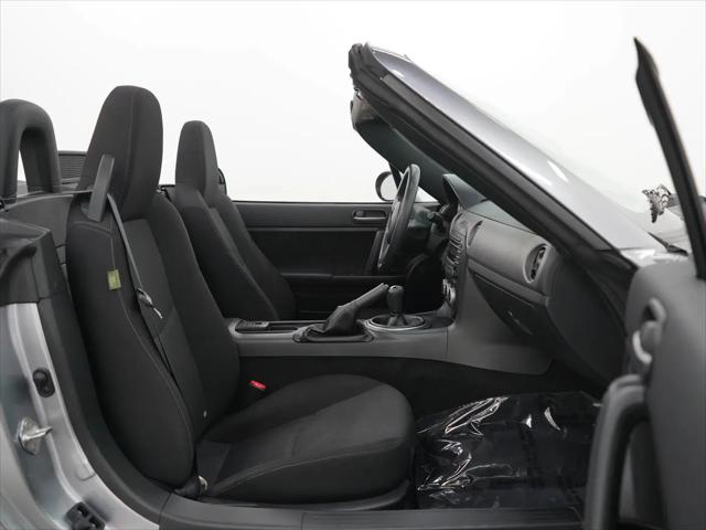 2011 Mazda MX-5 Sport