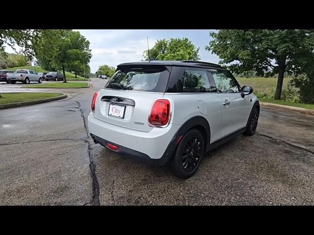 2019 MINI Hardtop Cooper