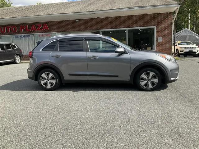 2017 Kia Niro LX