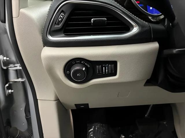 2023 Chrysler Pacifica Hybrid Limited