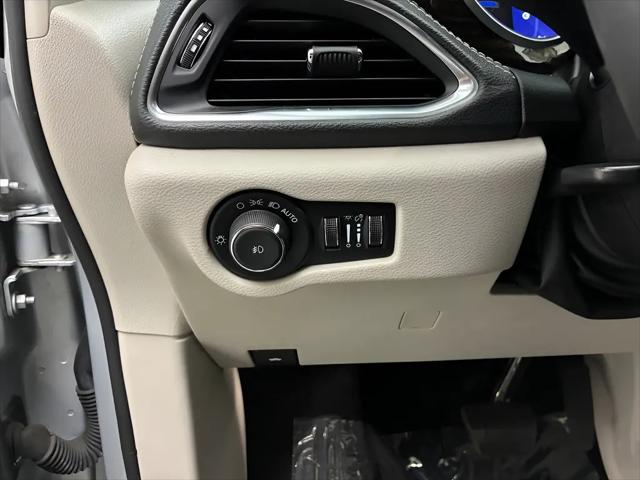 2023 Chrysler Pacifica Hybrid Limited