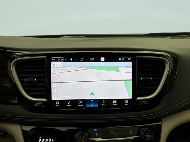 2023 Chrysler Pacifica Hybrid Limited