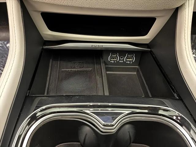 2023 Chrysler Pacifica Hybrid Limited