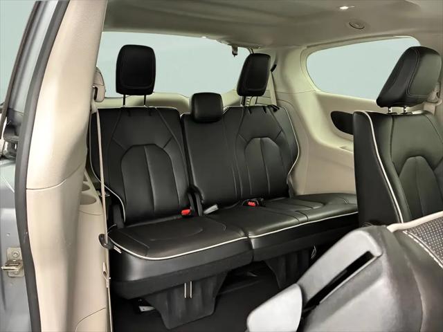2023 Chrysler Pacifica Hybrid Limited