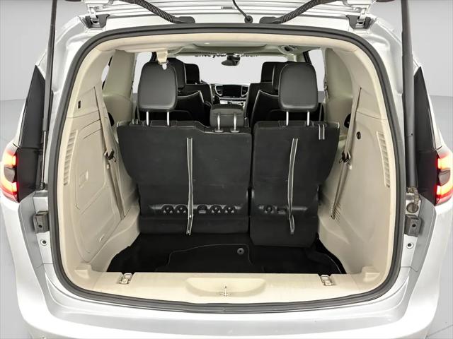 2023 Chrysler Pacifica Hybrid Limited