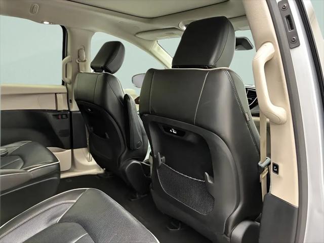 2023 Chrysler Pacifica Hybrid Limited