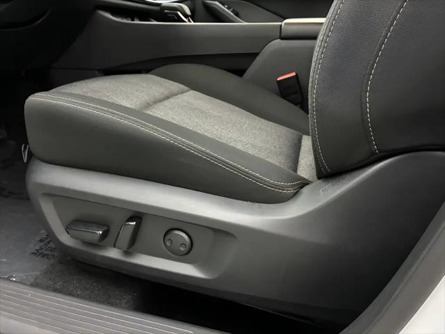 2025 Nissan Rogue SV FWD