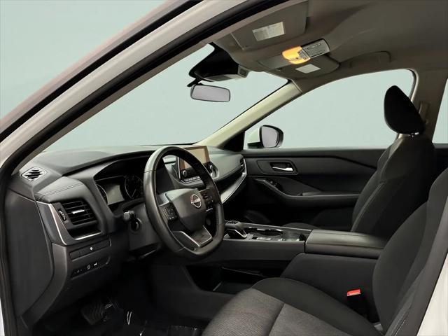 2025 Nissan Rogue SV FWD