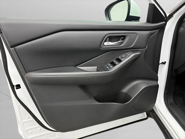 2025 Nissan Rogue SV FWD