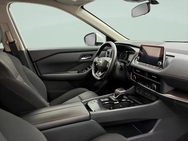 2025 Nissan Rogue SV FWD