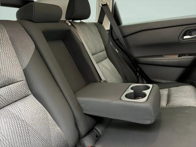 2025 Nissan Rogue SV FWD