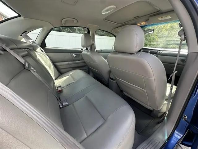 2003 Ford Taurus SES