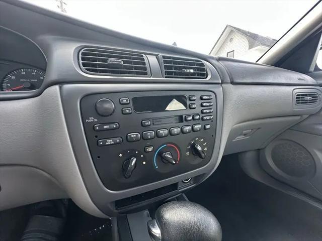 2003 Ford Taurus SES
