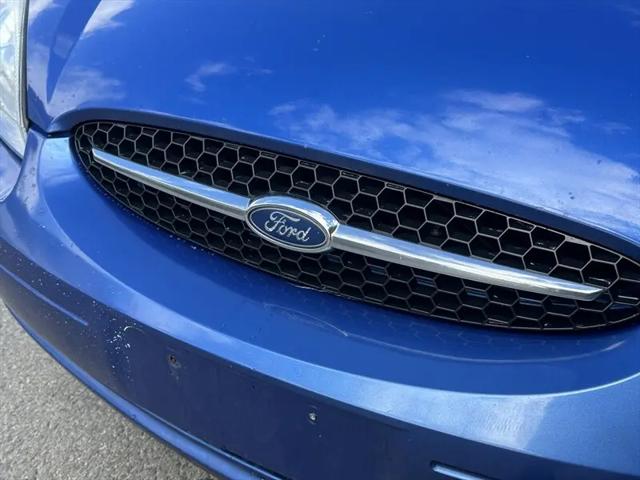 2003 Ford Taurus SES