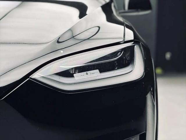 2022 Tesla Model X Plaid Tri Motor All-Wheel Drive