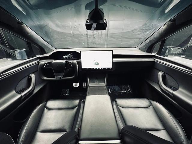 2022 Tesla Model X Plaid Tri Motor All-Wheel Drive