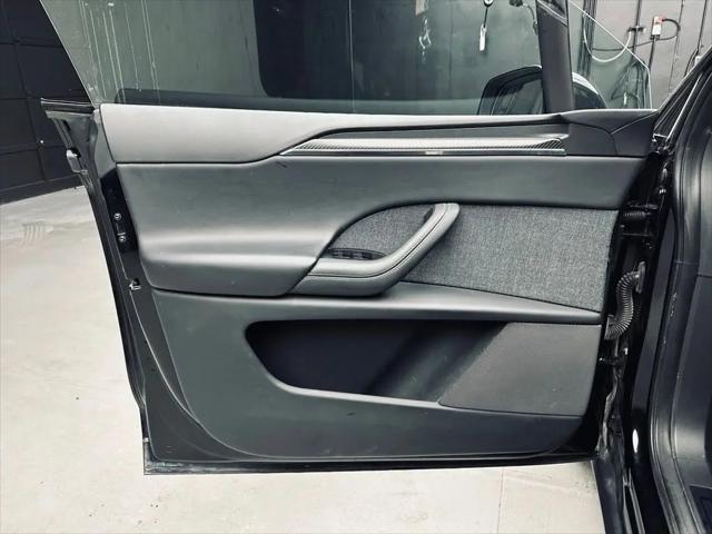 2022 Tesla Model X Plaid Tri Motor All-Wheel Drive