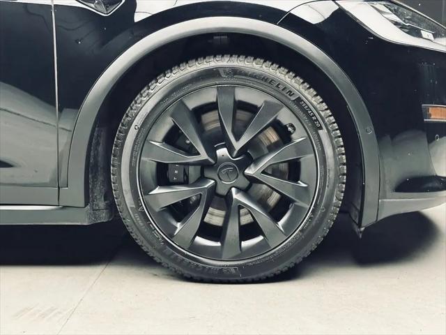2022 Tesla Model X Plaid Tri Motor All-Wheel Drive