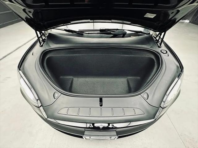 2022 Tesla Model X Plaid Tri Motor All-Wheel Drive
