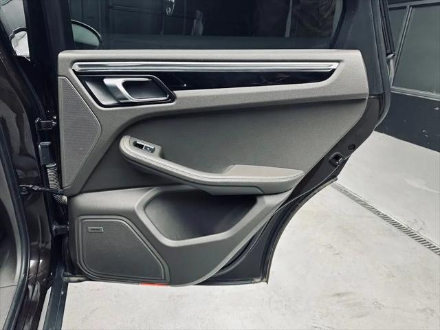 2018 Porsche Macan S