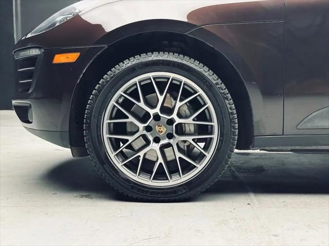 2018 Porsche Macan S