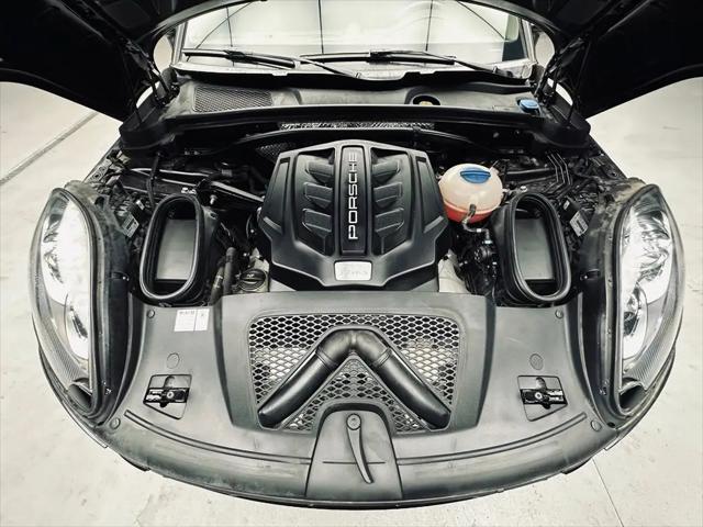 2018 Porsche Macan S