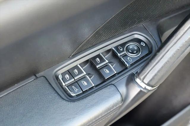 2013 Porsche Cayenne Cayenne