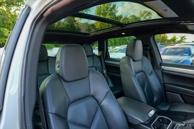 2013 Porsche Cayenne Cayenne