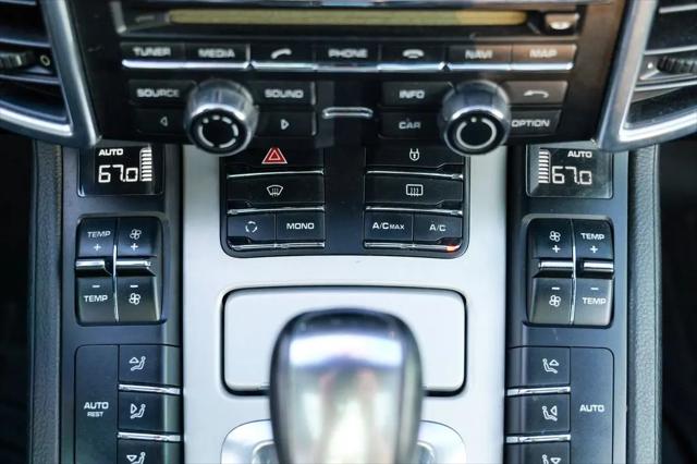 2013 Porsche Cayenne Cayenne