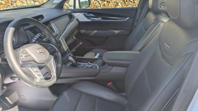 2025 Cadillac XT5 AWD Premium Luxury