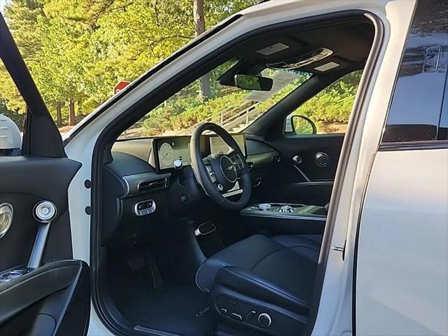 2024 Genesis GV60 Standard RWD