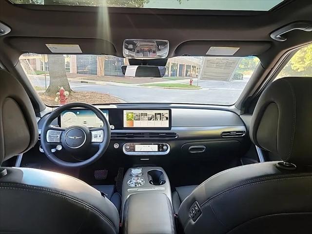 2024 Genesis GV60 Standard RWD