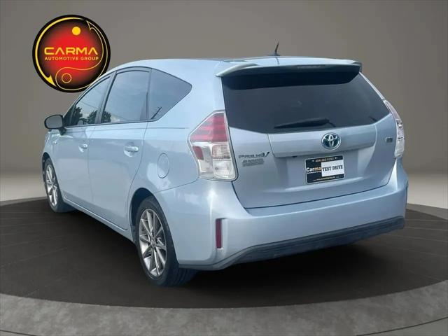 2016 Toyota Prius v Five