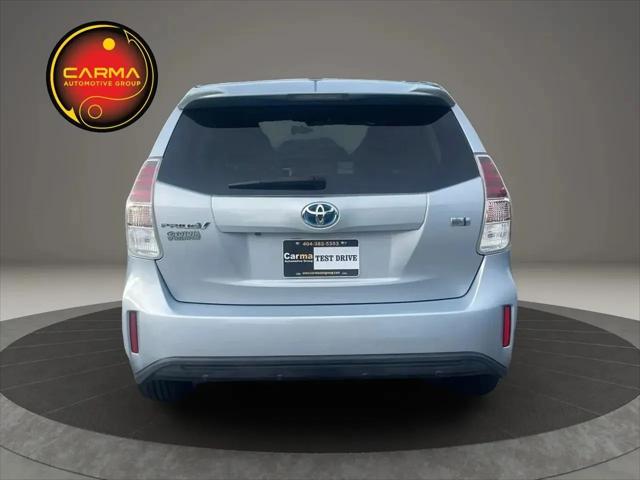 2016 Toyota Prius v Five
