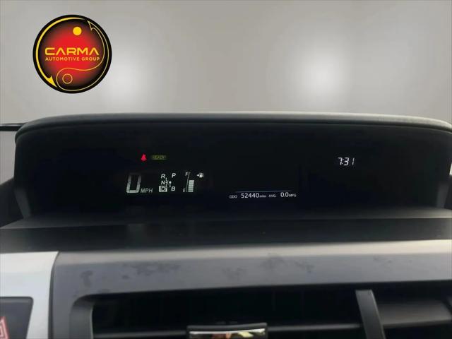 2016 Toyota Prius v Five