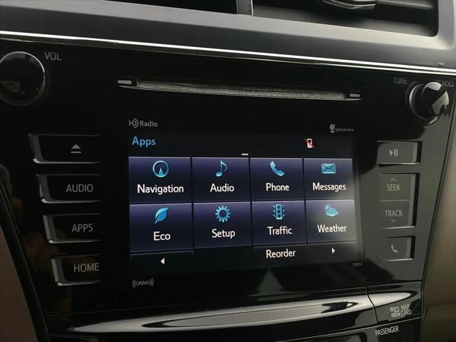 2016 Toyota Prius v Five