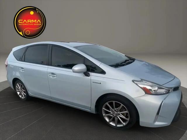 2016 Toyota Prius v Five