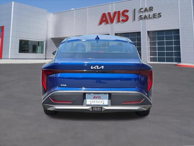 2025 Kia K4 LXS