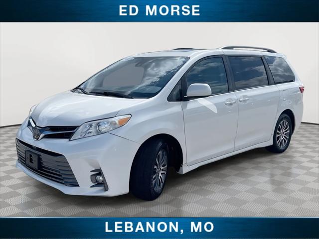 2018 Toyota Sienna XLE 8 Passenger for sale in Lebanon, MO