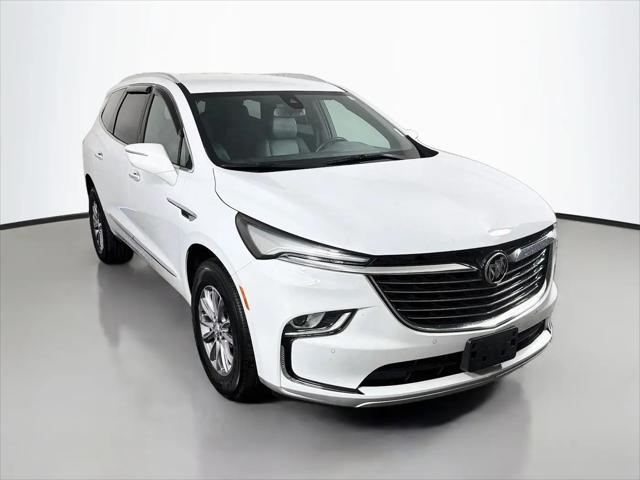 2024 Buick Enclave Essence FWD for sale in Shiloh, IL