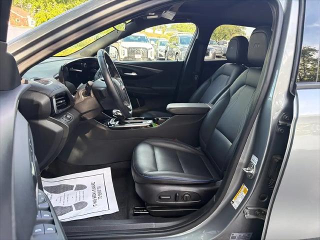 2024 Buick NV Sport Touring FWD