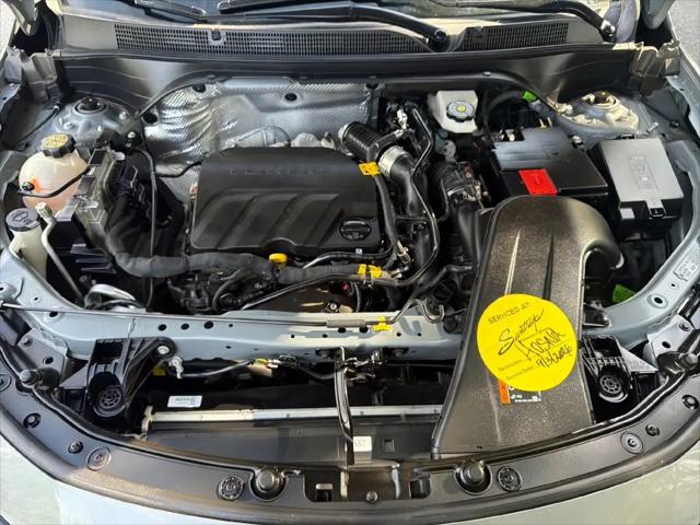 2024 Buick NV Sport Touring FWD