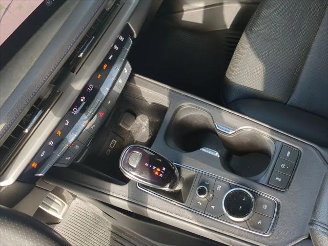 2025 Cadillac XT4 FWD Sport