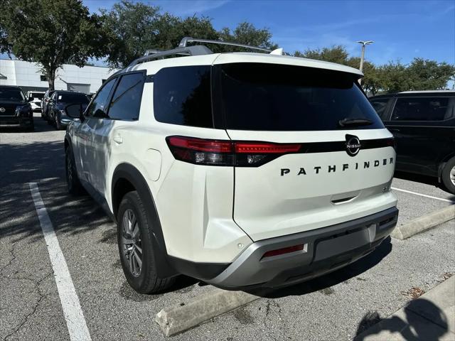 2023 Nissan Pathfinder SL FWD
