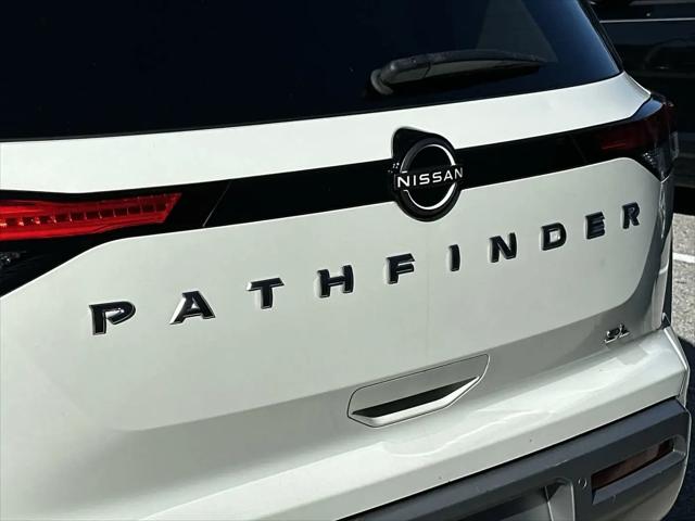 2023 Nissan Pathfinder SL FWD