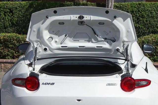 2019 Mazda MX-5 Miata RF Grand Touring