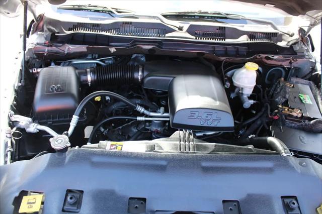 2017 Ram 1500 SLT Quad Cab 4x2 64 Box
