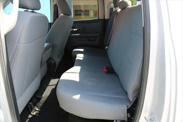 2017 Ram 1500 SLT Quad Cab 4x2 64 Box