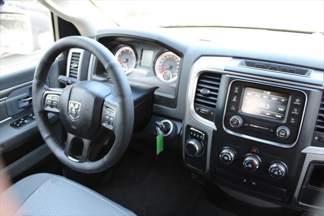2017 Ram 1500 SLT Quad Cab 4x2 64 Box